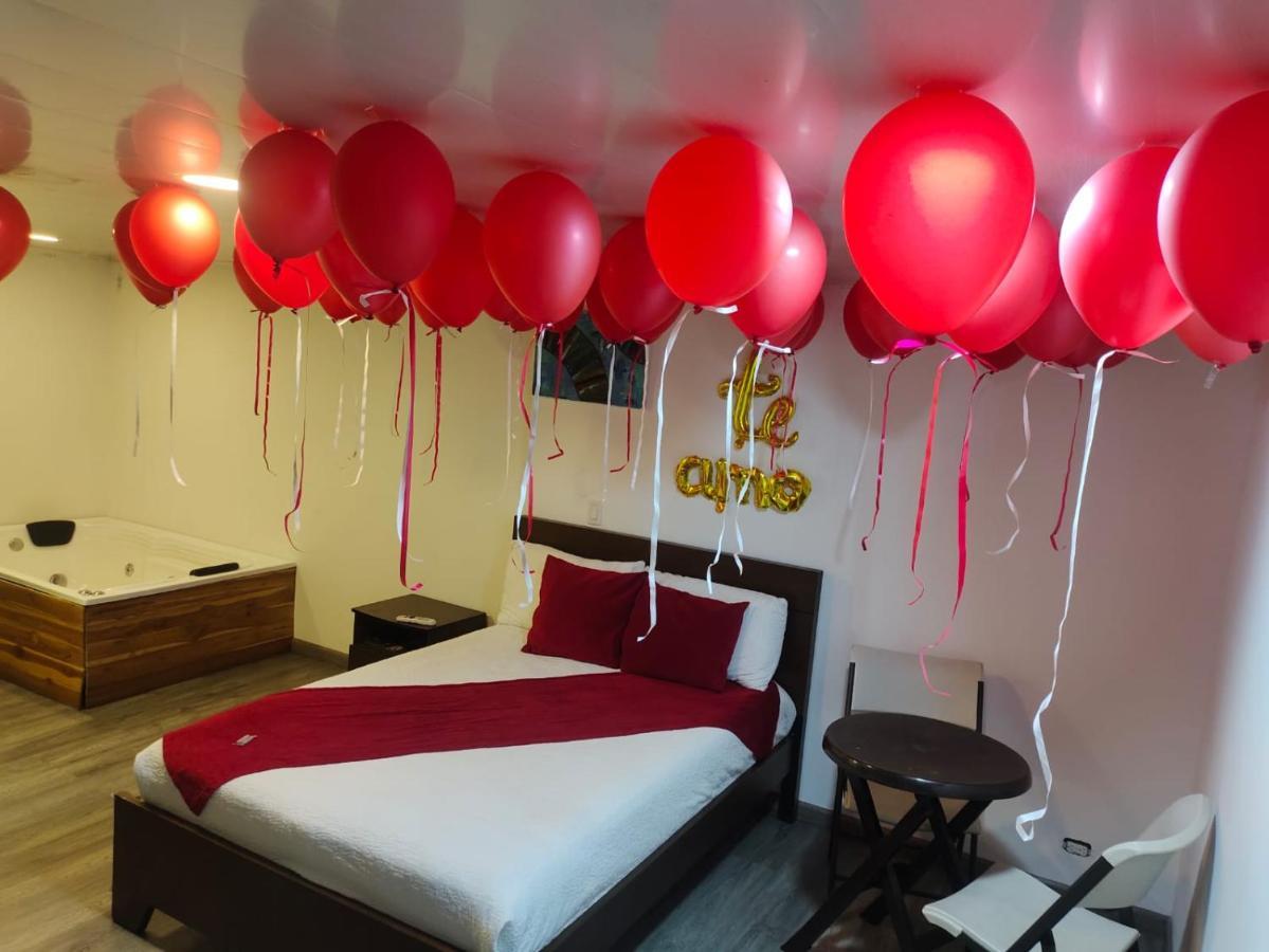 Hotel Kristal Ferial Bogota Ngoại thất bức ảnh