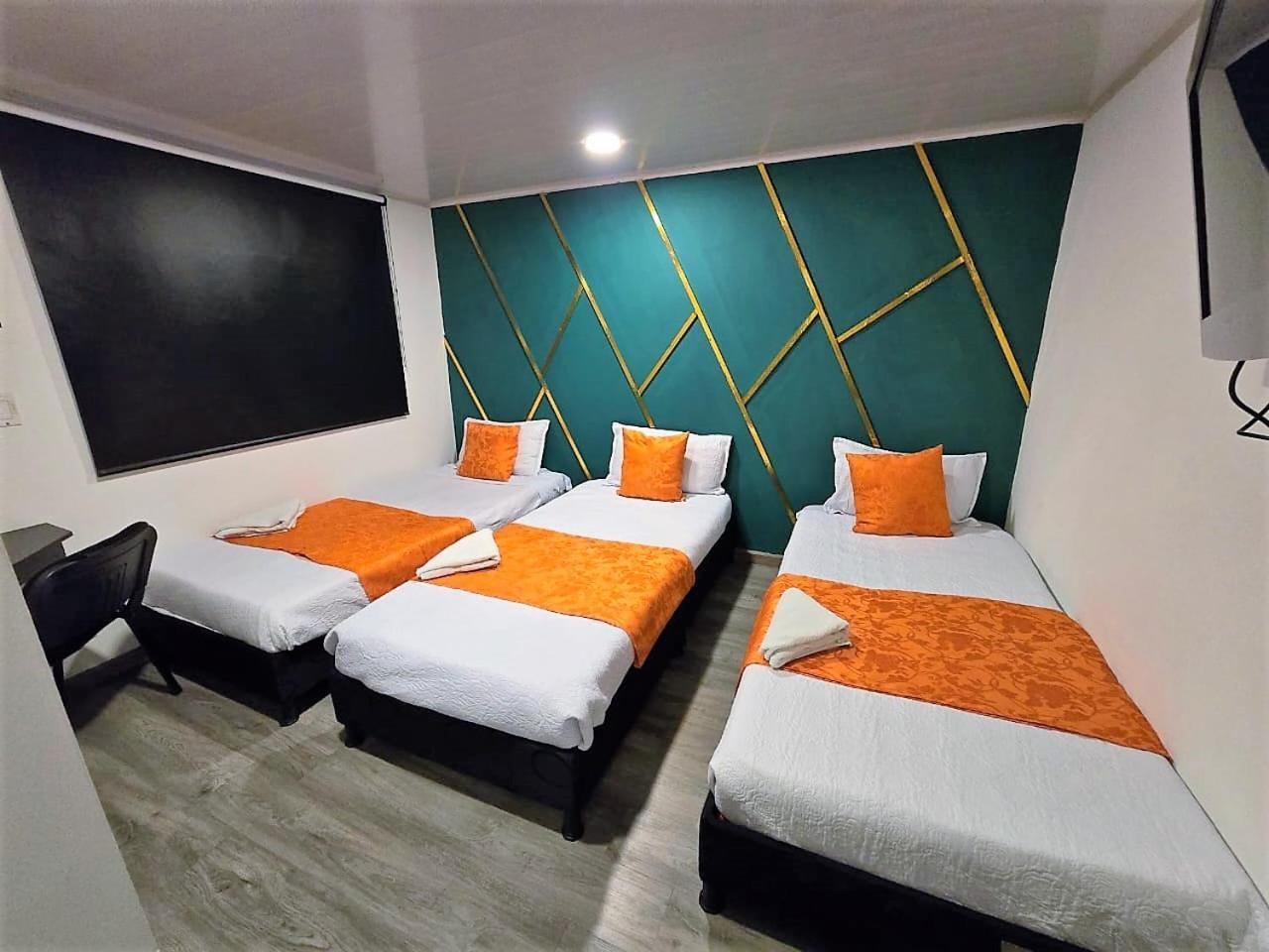 Hotel Kristal Ferial Bogota Ngoại thất bức ảnh