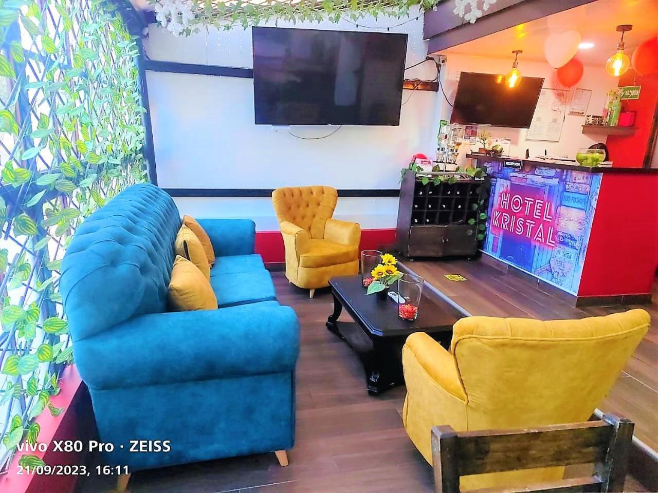 Hotel Kristal Ferial Bogota Ngoại thất bức ảnh