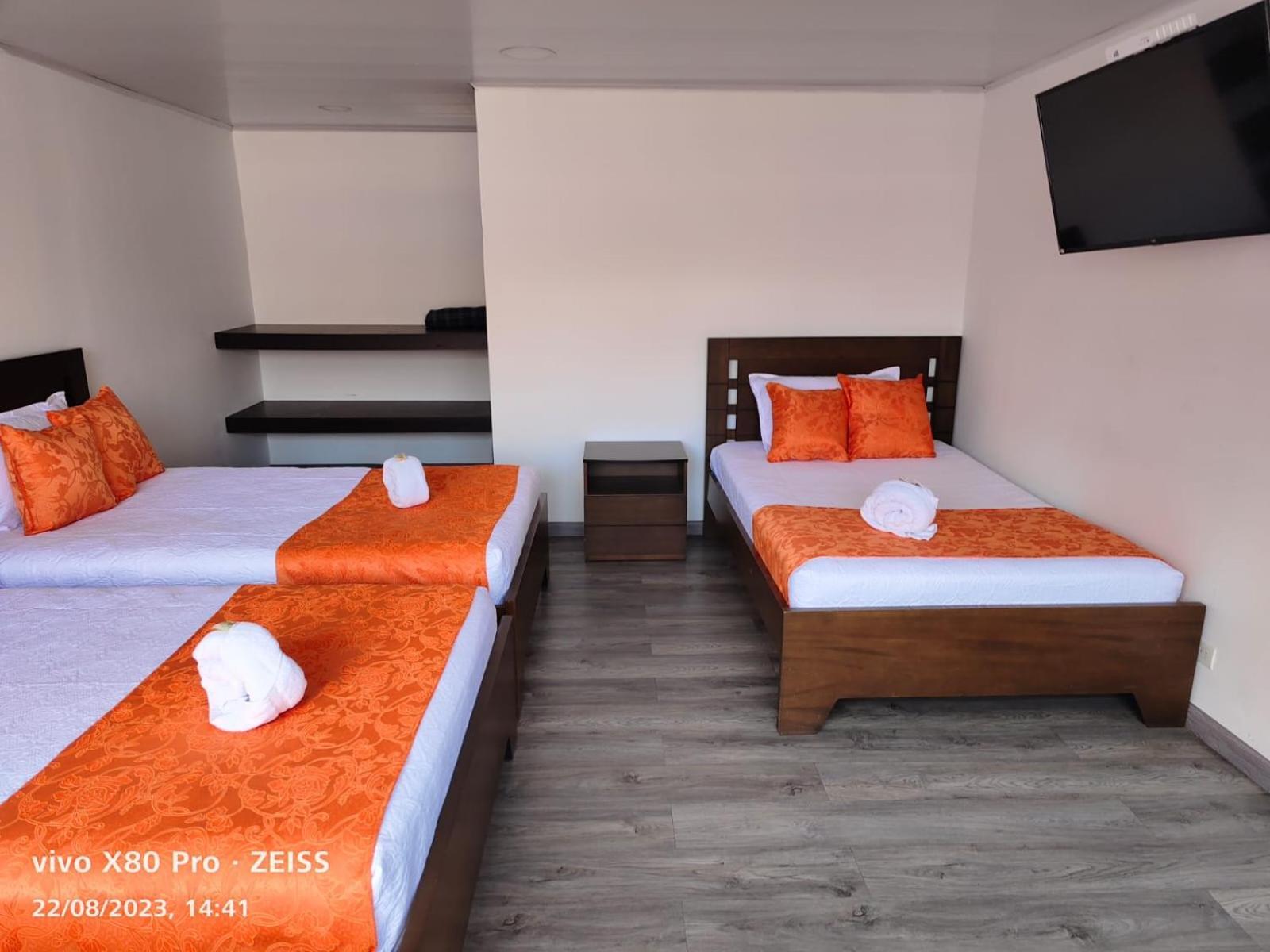 Hotel Kristal Ferial Bogota Ngoại thất bức ảnh