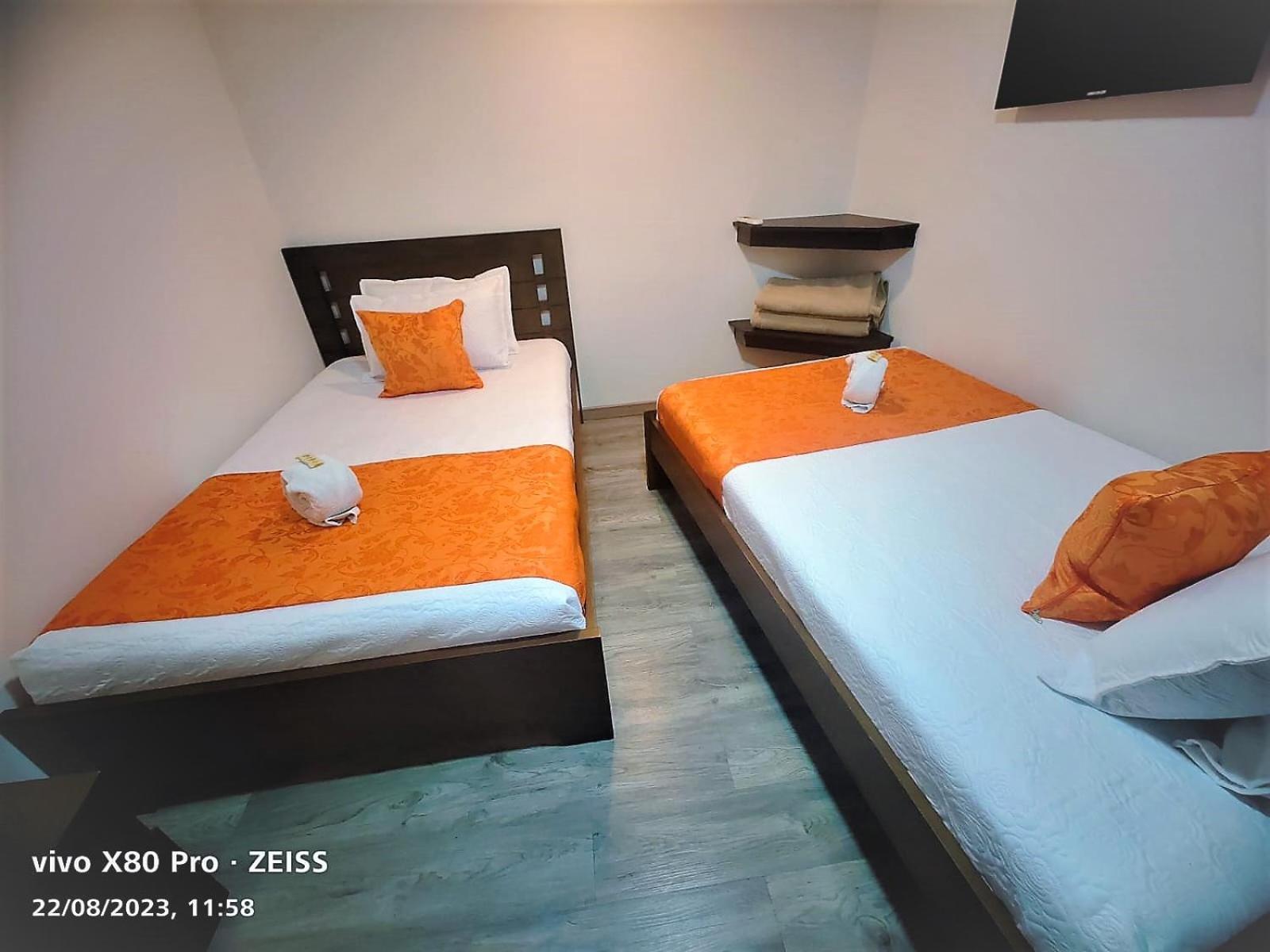 Hotel Kristal Ferial Bogota Ngoại thất bức ảnh